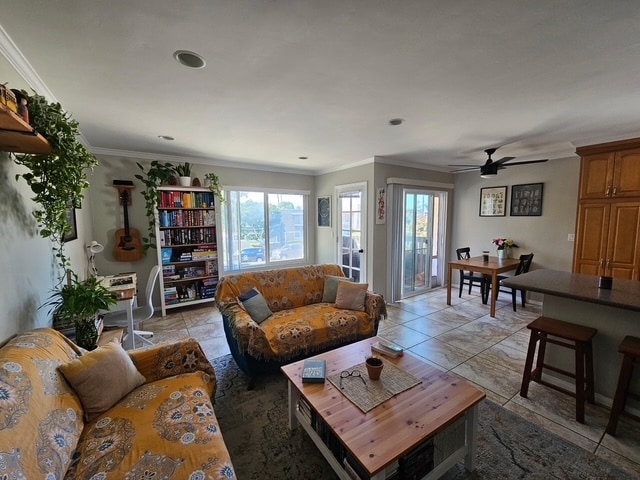 Building Photo - 3844 Groton St Unit 3844 Groton St. 3