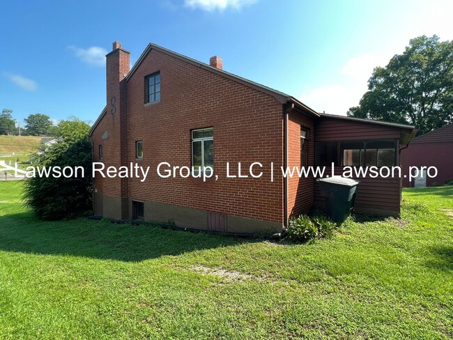 Photo - 3119 King St NE