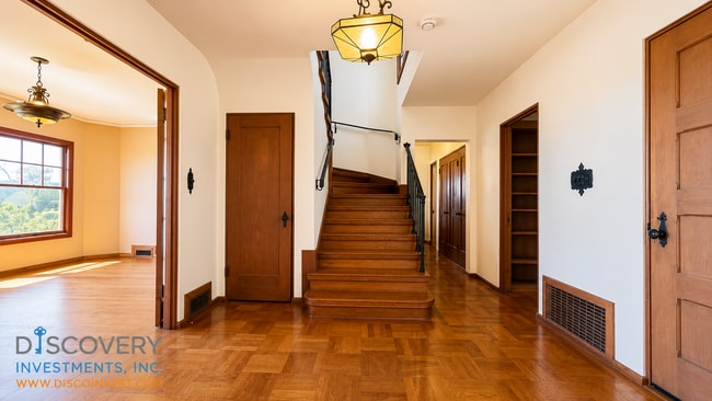 Photo - 202 Kenyon Ave