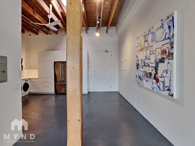 Photo - 373 4th St Unidad 3C