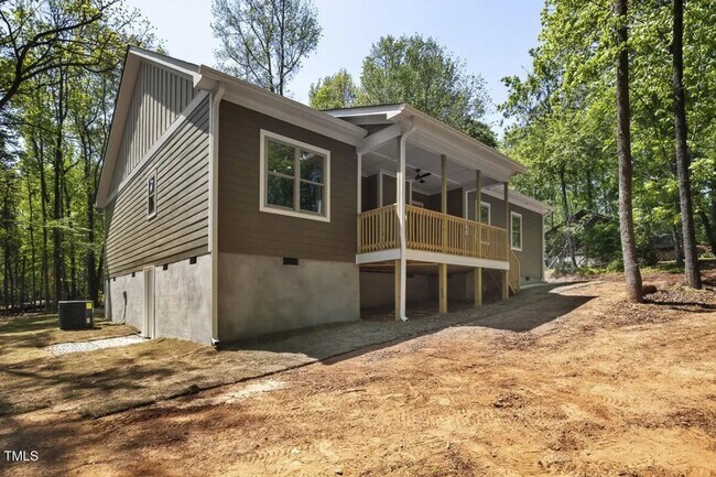 Photo - 149 Amber Rd