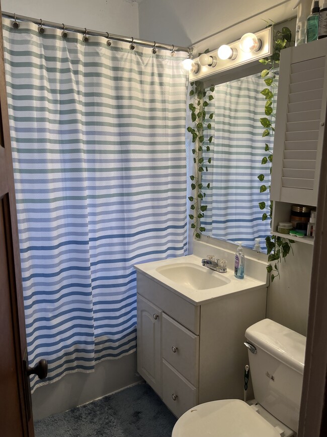 Photo - 2350 N 58th St Unidad Uptown Gem