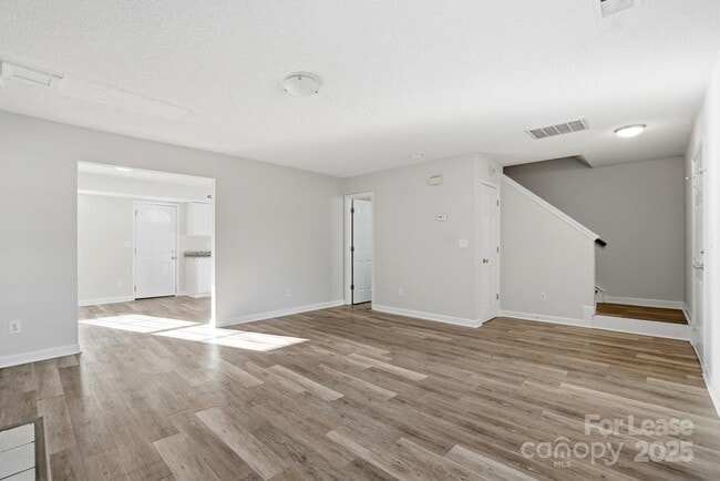 Photo - 2322 Pesca Ln