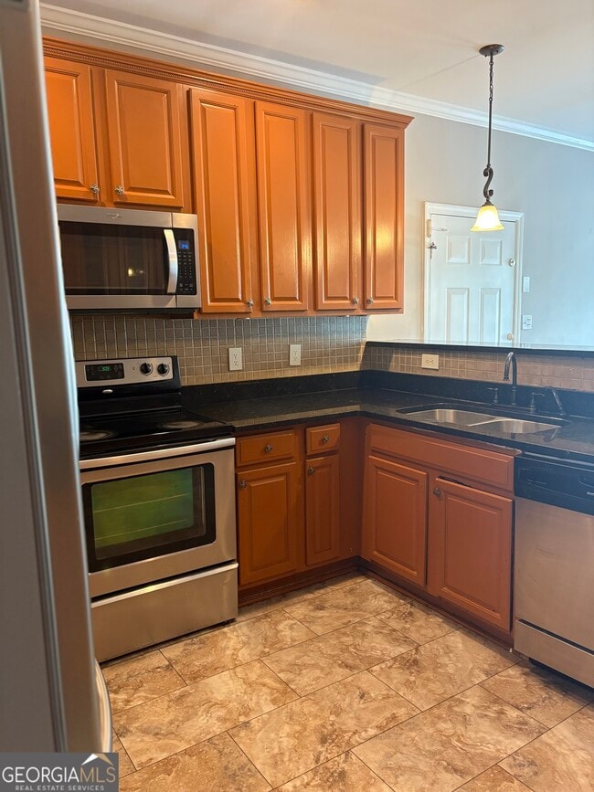 Photo - 403 St Dunstans Ct