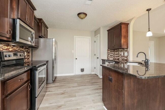 Photo - 1363 Freedom Dr