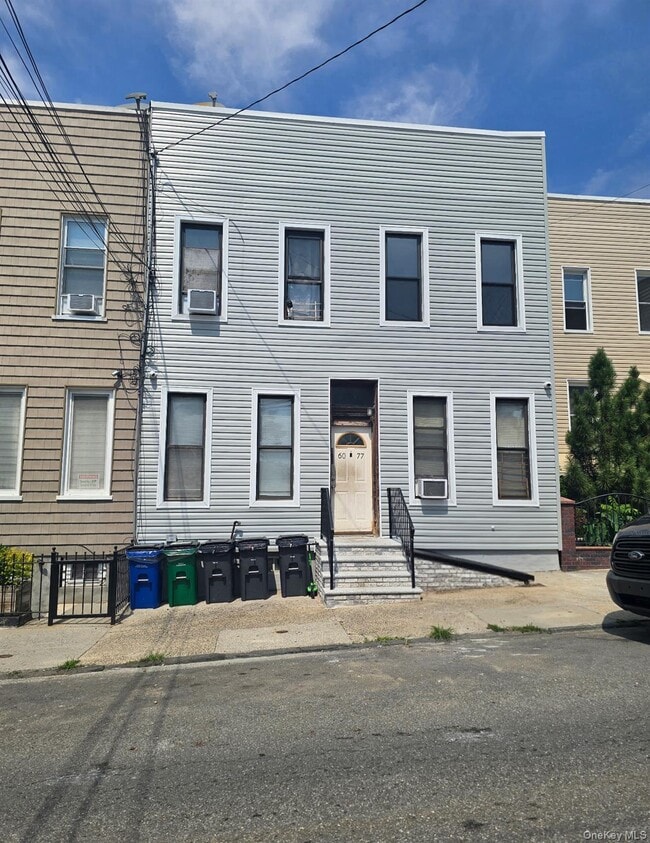 Building Photo - 60-77 55th St Unit 2R