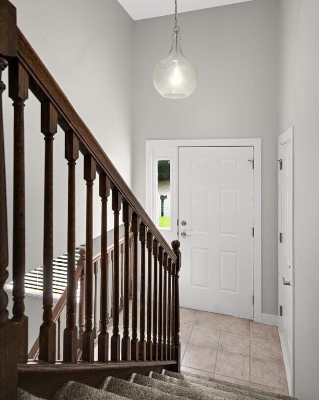Photo - 1349 Easter Ln