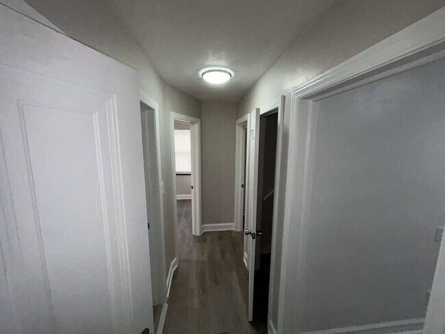 Photo - Cute 3 Bedroom Bungalow