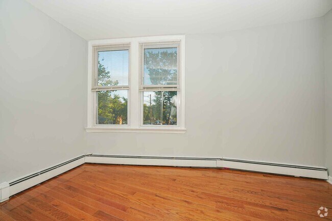 Building Photo - 81 Devon St Unit 2nd fl Rental