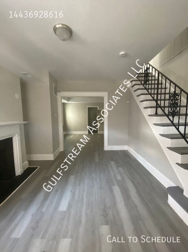 Building Photo - 2926 Arunah Ave Rental