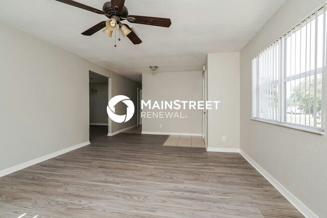 Photo - 4 Bedroom Pet-Friendly Home in Lehigh Acres, FL with Main Street Renewal