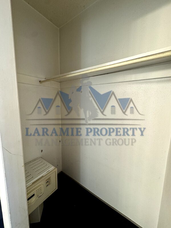 Photo - 165 N 3rd St Unidad 19