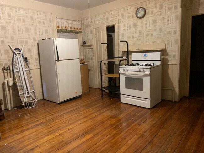 Photo - 721 Potters Ave Unit 1