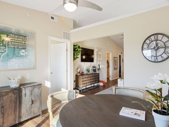 Room for All of Your Favorite Homey Items - Redwood Groveport