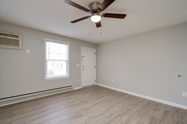 Photo - Beacon Apartments