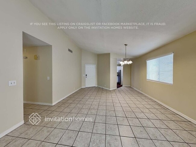 Photo - 10017 N 66th Ave