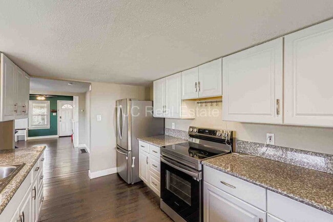 Photo - 1253 Uinta St