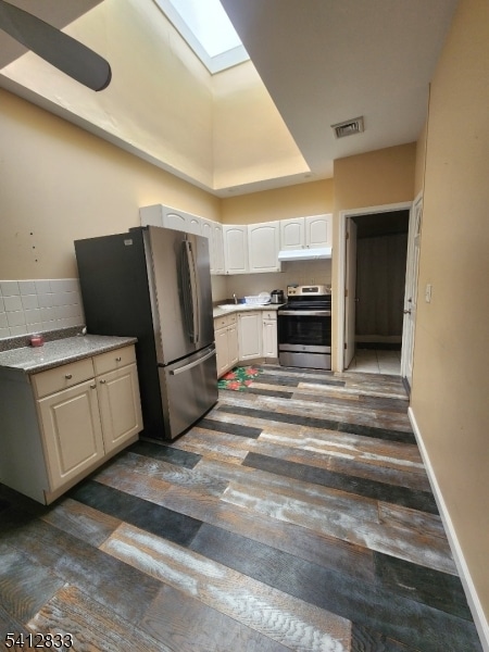 Photo - 385 Bloomfield Ave