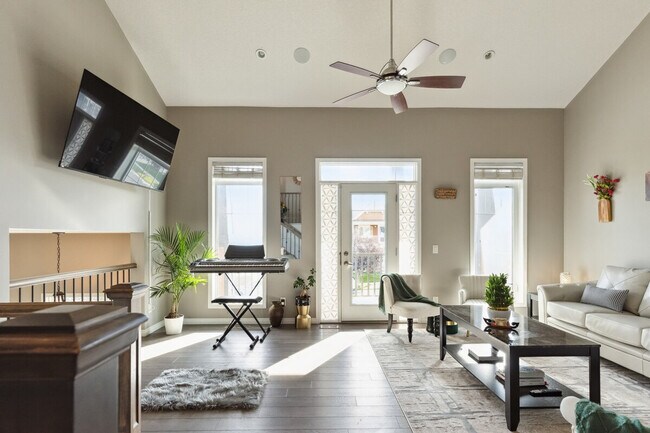 Photo - 581 W Park Dr Unit ID1310540P