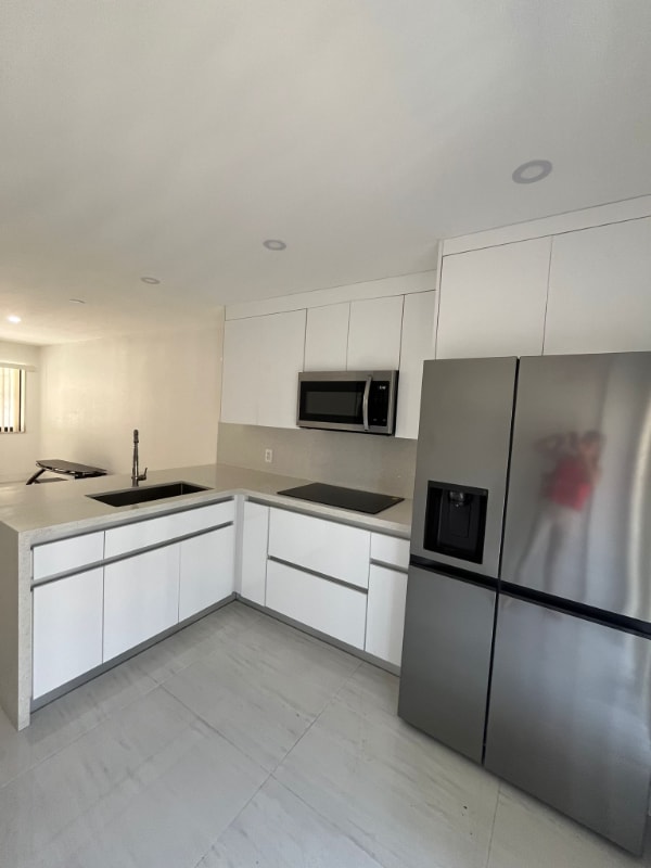 Building Photo - 5420 W 21st Ave Rental