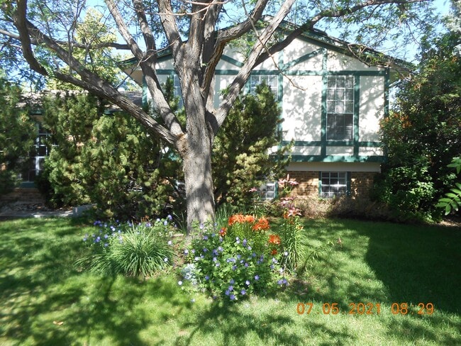 Building Photo - 418 Chukar Ct