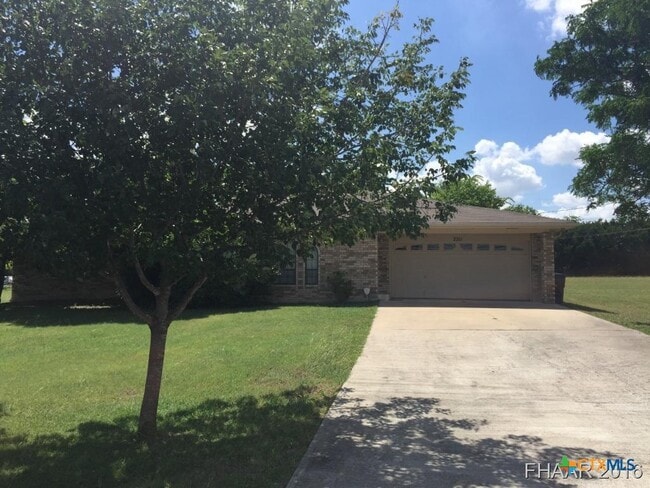 Photo - 2311 Old FM 440 Rd