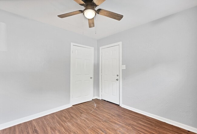 Photo - 601 Booker T Washington St