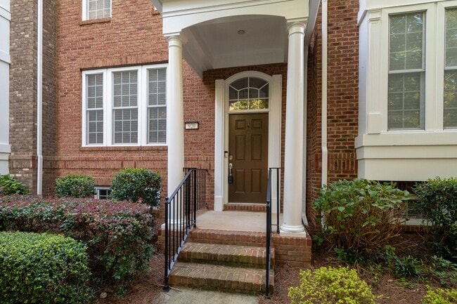 Photo - Gorgeous Townhome in the Heart of Fort Mil...