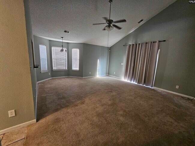 Photo - 876 Sandmyrtle Cir