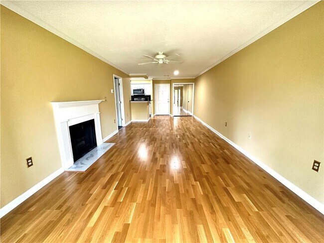 Photo - 24113 Plantation Dr NE