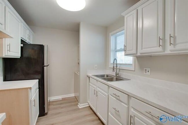 Photo - 310 Rock St SE Unidad 310 Rock Street - B