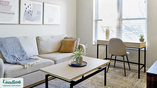 Photo - 335 W 9th St Unidad 322.1403799