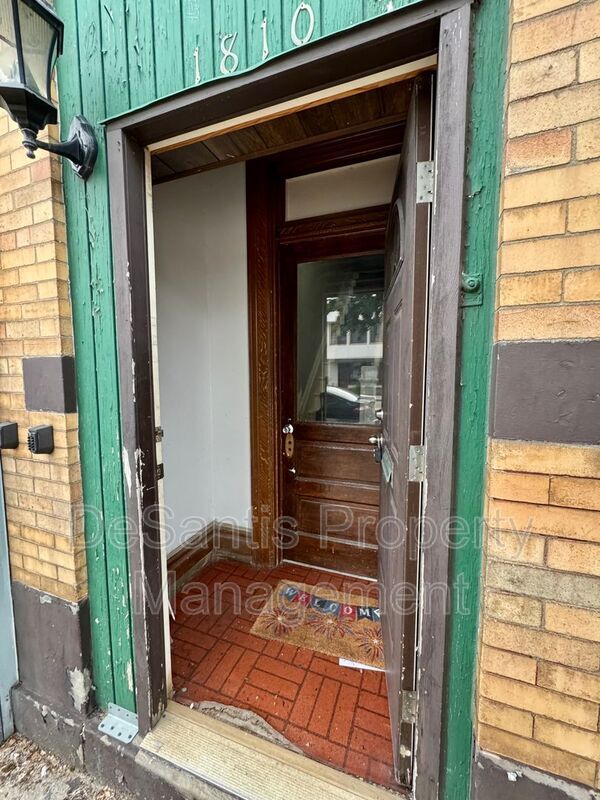 Photo - 1810 Brownsville Rd Unit #2 (Apt )