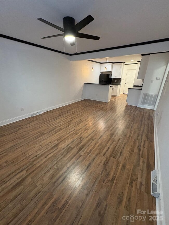 Photo - 19716 Smith Cir