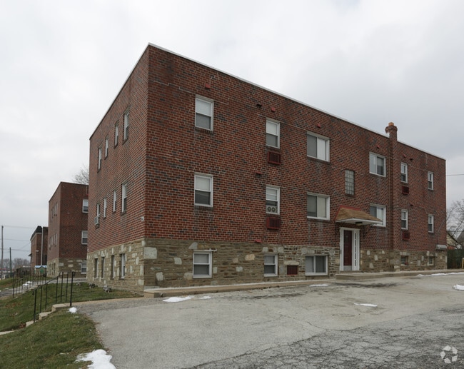 7408 - 7428 Alma St