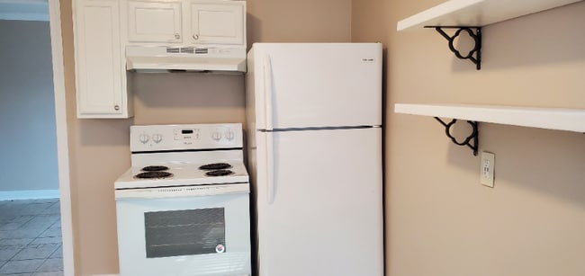 Photo - 615 Lexington Ave Unit A