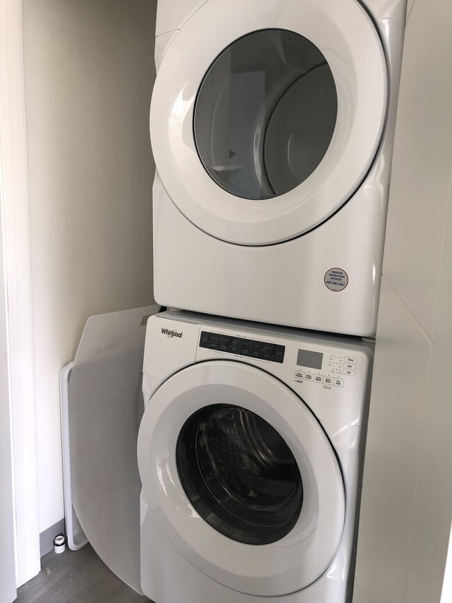 Whirlpool front loading Washers & Dryers - The Dex