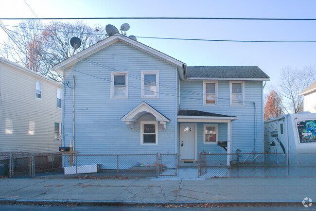 Building Photo - 12 Smith St Rental