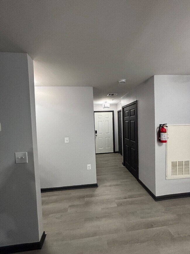 8961 Town Center Cir
