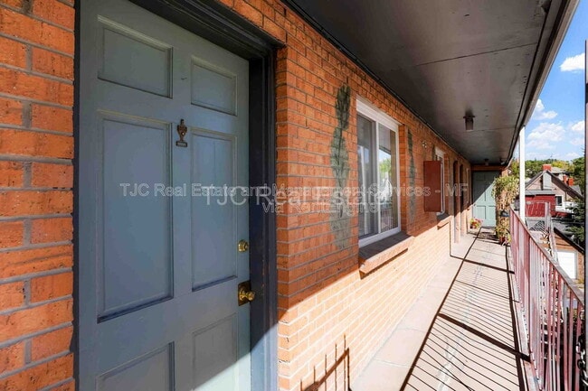 Photo - 1138 Corona St Unit 303