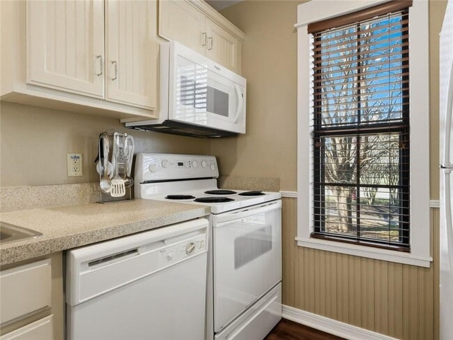 Photo - 150 Apple Seed Ct Unit 5