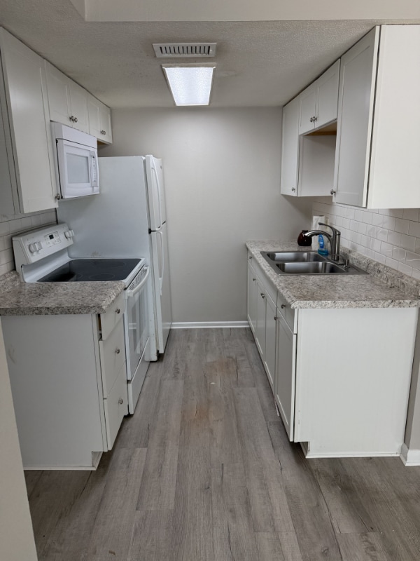 Photo - 1702 Recker Hwy Unidad A