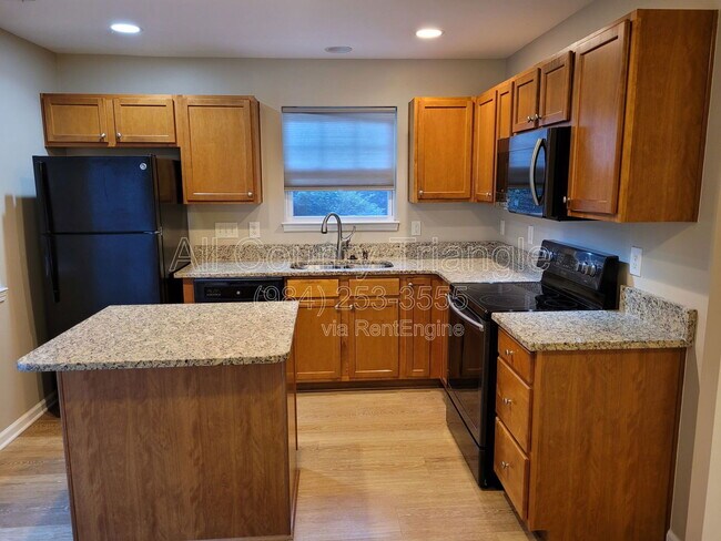 Photo - 317 Port Haven Dr