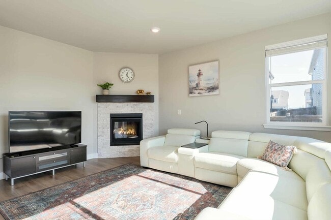 Photo - Spacious 3 bed 3 bath 2-story comfortable and stylish home in desirable location in Parker