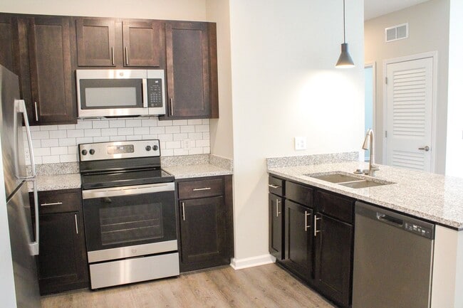 Photo - 3261 Redhawk St Unit 06-201