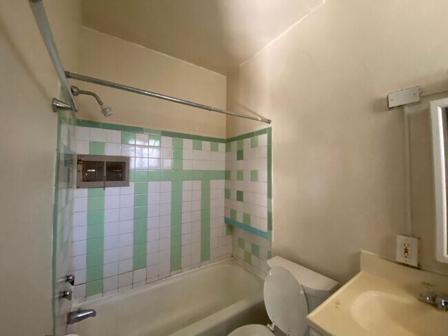 Photo - 1026 E Lyon St