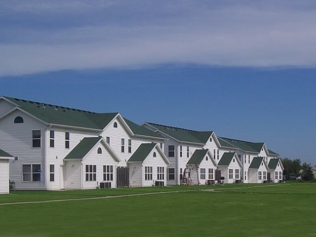 Courtyard Townhomes - Courtyard Townhomes