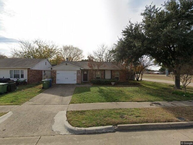 Building Photo - Spacious 3-Bedroom Home in The Colony – Av...