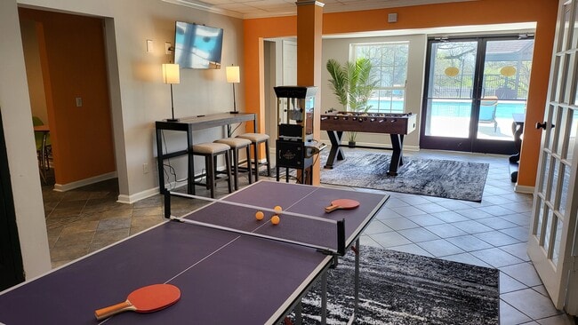 Willow Apartments