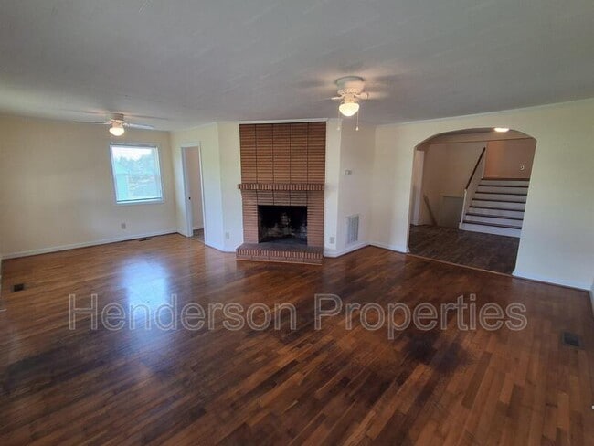 Photo - 1411 Pennington Rd